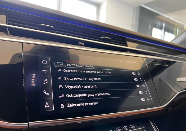 Audi A8 cena 599000 przebieg: 2500, rok produkcji 2022 z Inowrocław małe 781